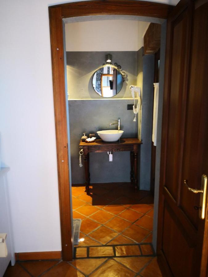 B&B Il Martin Pescatore Bagnolo San Vito Экстерьер фото