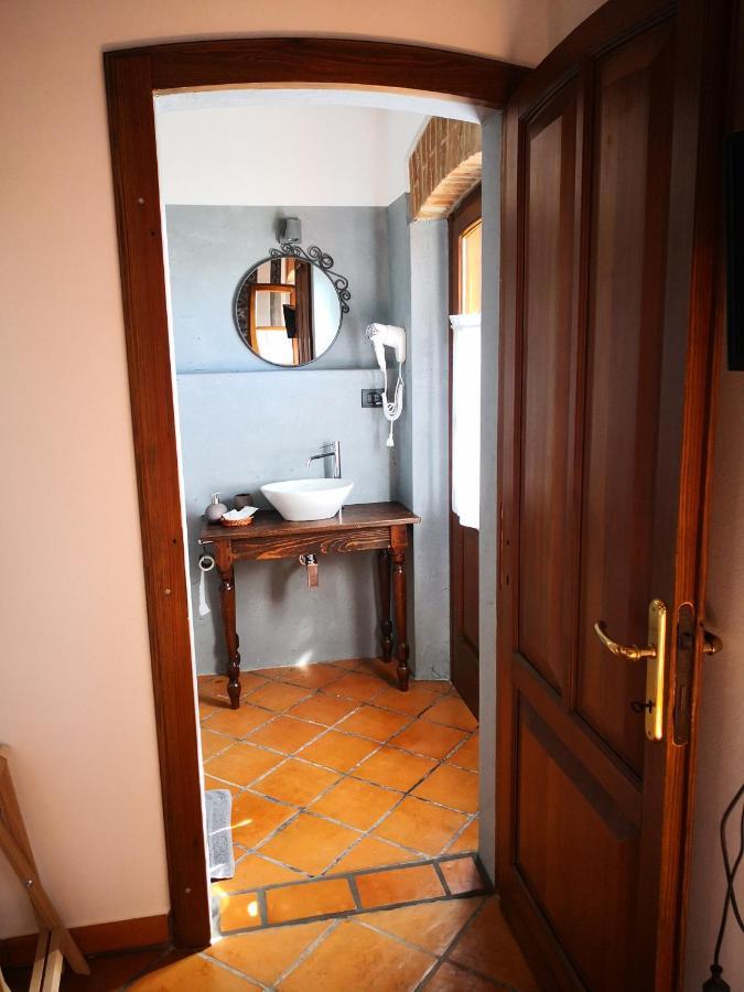 B&B Il Martin Pescatore Bagnolo San Vito Экстерьер фото